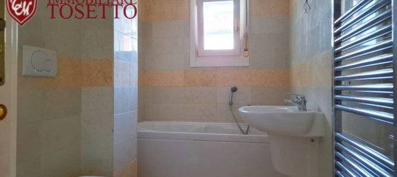 5 bedrooms Apartment in Vicenza, Italy No. 336385 17