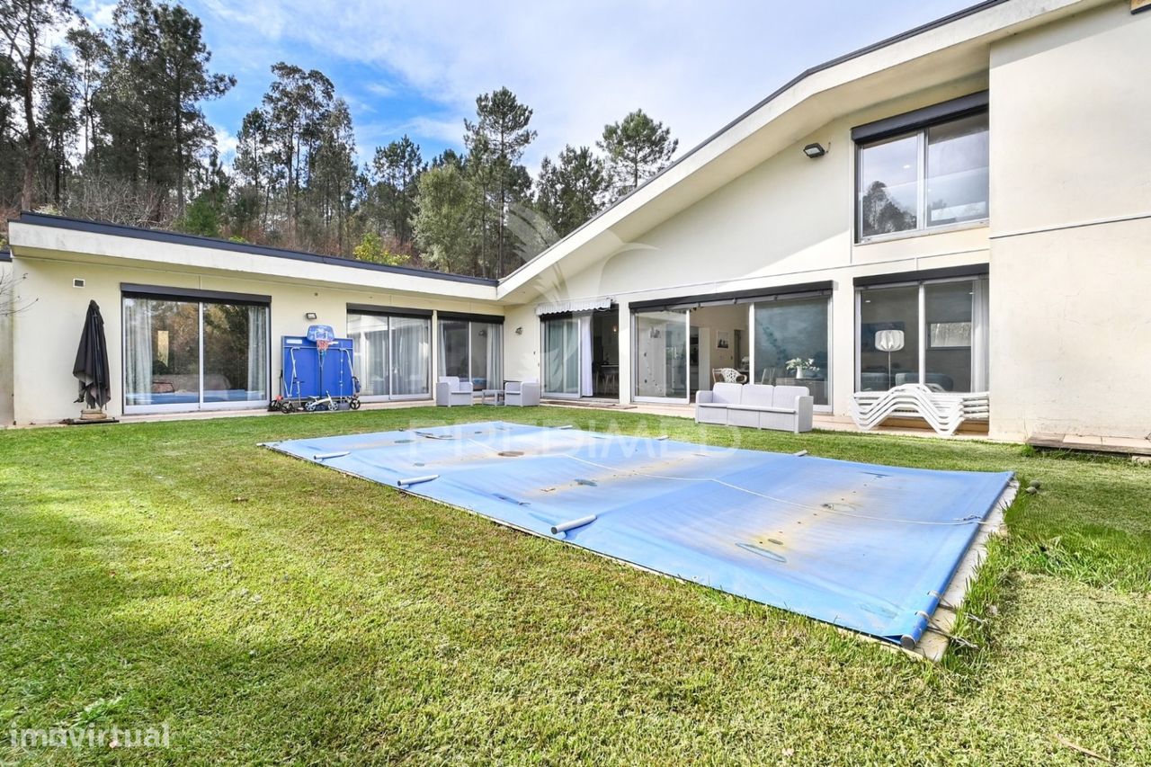 3 bedrooms House in Padim da Graca, Portugal No. 97723