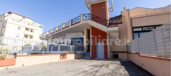 Edifício de 5 divisões em Cagliari, Italy N.º 259781 26