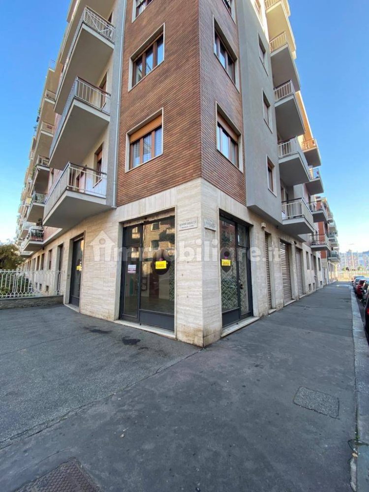 2 rooms Apartment in Turin, Italy No. 313215