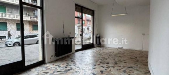 2 rooms Apartment in Turin, Italy No. 313215 2