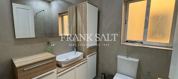 3 غرف نوم شقة في Salina, Malta رقم 7465 24