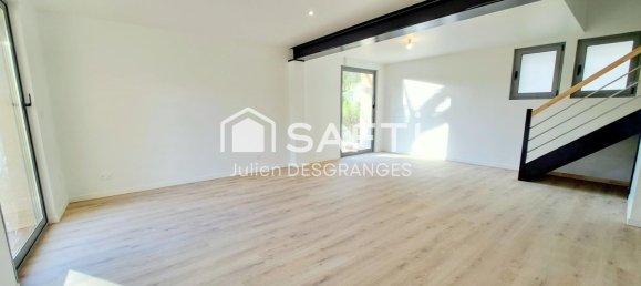 4 bedrooms House in Blere, France No. 51632 11