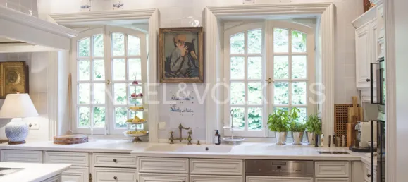 5 bedrooms House in Harburg, Germany No. 161490 4