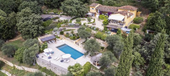 5 bedrooms Commercial property in Le Tignet, France No. 38149 12