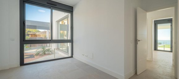 4 bedrooms Villa in Mijas, Spain No. 173024 16