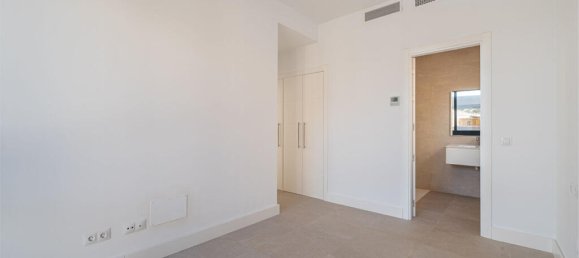 4 bedrooms Villa in Mijas, Spain No. 173024 5