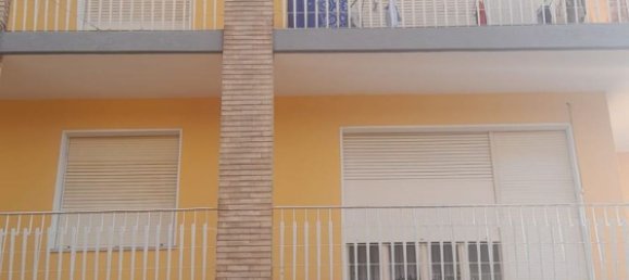 Apartamento de 4 dormitorios en Cuorgnè, Italy No. 363173 8