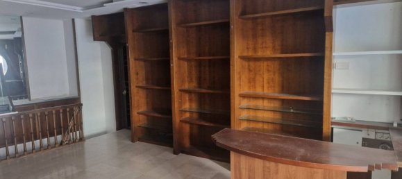 2 rooms Commercial property in Sedico, Italy No. 284573 2