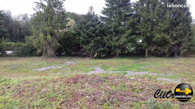 Terreno en Pouilly-sur-Saone, France 2200 m² No. 282833