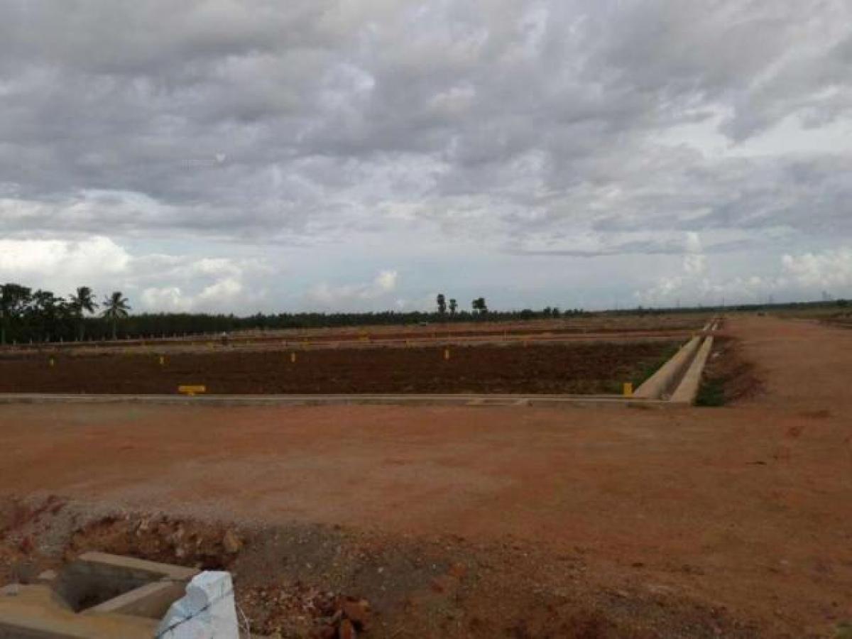  Land in Visakhapatnam, India No. 35921