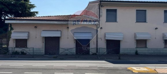 2 bedrooms Apartment in Boltiere, Italy No. 352715 23