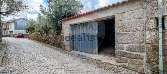 3 bedrooms House in Canas de Senhorim, Portugal No. 169543 4