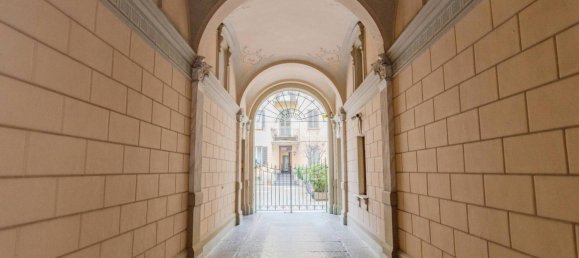 1 bedroom Apartment in Turin, Italy No. 186162 3