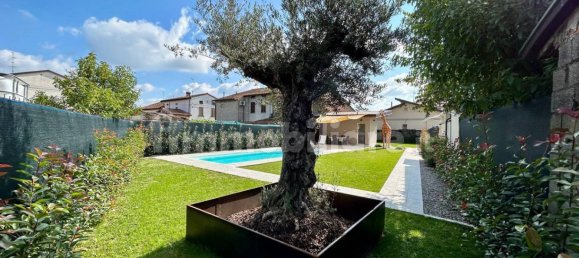 2 bedrooms Villa in Trenzano, Italy No. 135254 15