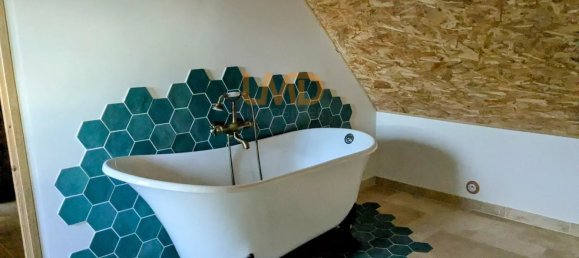 6 rooms House in Saint-Nic, France No. 193953 8