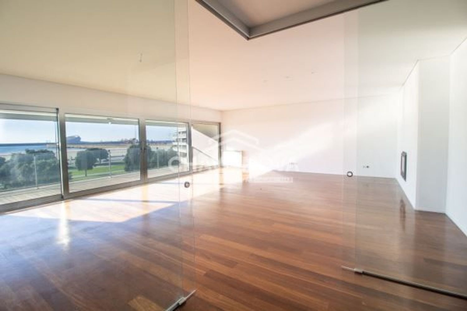 4 chambres Appartement à Matosinhos, Portugal No. 109852