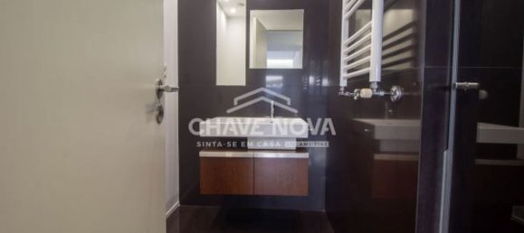 4 chambres Appartement à Matosinhos, Portugal No. 109852 22
