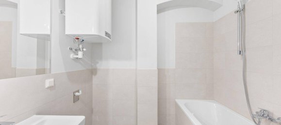 3 rooms Apartment in Rudolfsheim-Funfhaus, Austria No. 133541 11