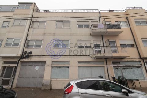 2 bedrooms Apartment in Maia, Portugal No. 236251