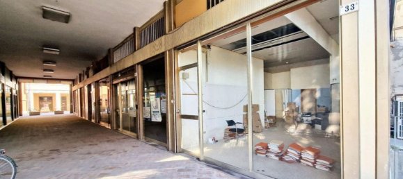 Büro in Castel Bolognese, Italy 1425m², Nr. 380714 6