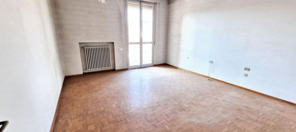 Büro in Castel Bolognese, Italy 1425m², Nr. 380714 15