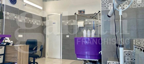 Propiedad comercial de 1 habitación en Sassari, Italy No. 308420 4