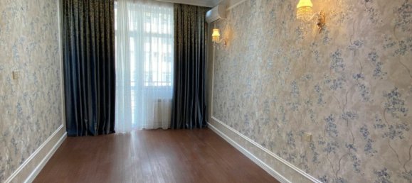 3 bedrooms Apartment in Yasamal, Azerbaijan No. 2100 4