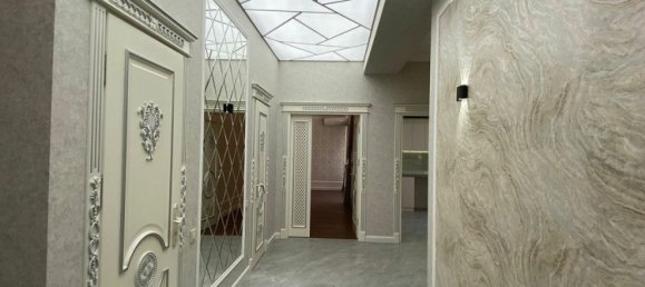 3 bedrooms Apartment in Yasamal, Azerbaijan No. 2100 2