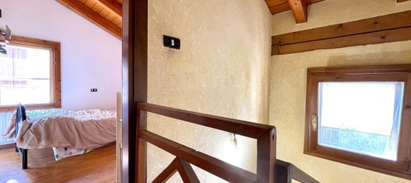 72m² Building in Budrio, Italy No. 370042 13