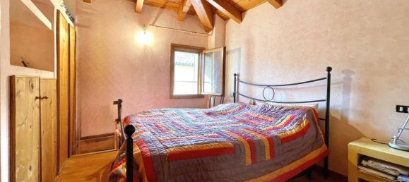 72m² Building in Budrio, Italy No. 370042 10