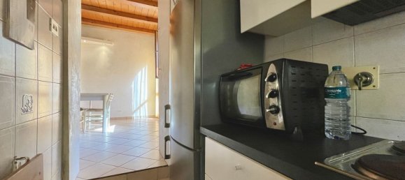 72m² Building in Budrio, Italy No. 370042 7