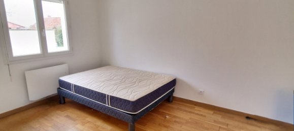 Casa de 4 dormitorios en Fontaine-les-Gres, France No. 56935 26