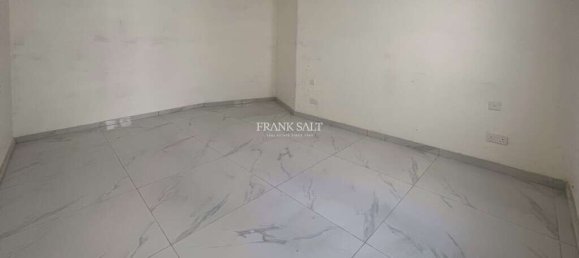 2 Schlafzimmer Penthouse in Saint Paul's Bay, Malta, Nr. 2380 3