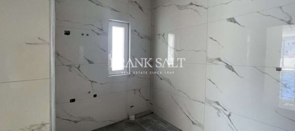 2 Schlafzimmer Penthouse in Saint Paul's Bay, Malta, Nr. 2380 4