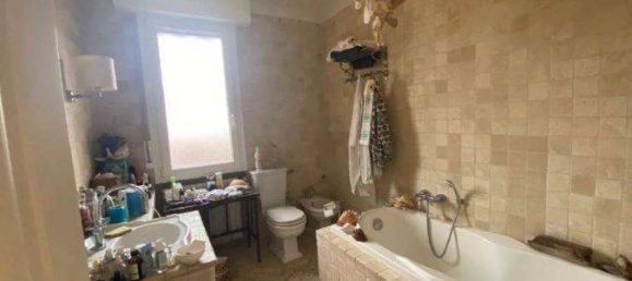 7 bedrooms Apartment in Imola, Italy No. 328186 13