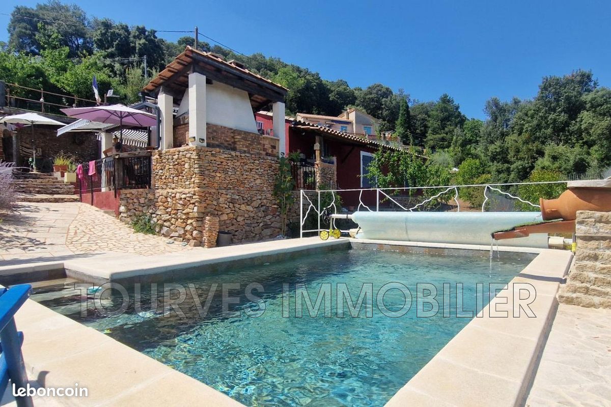 Villa T2 em Tourves, France N.º 343370