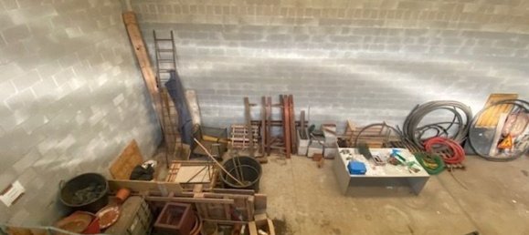 480m² Commercial property in Cadorago, Italy No. 8914 23