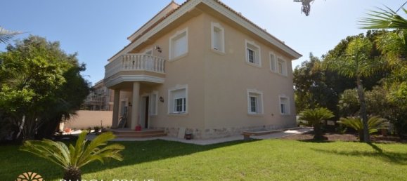 6 bedrooms Villa in Orihuela, Spain No. 204 4