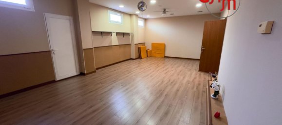 Gewerbliche Immobilie in Colindres, Spain 85m², Nr. 168490 6