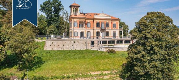 4 bedrooms Villa in Villa d'Adda, Italy No. 370931 3