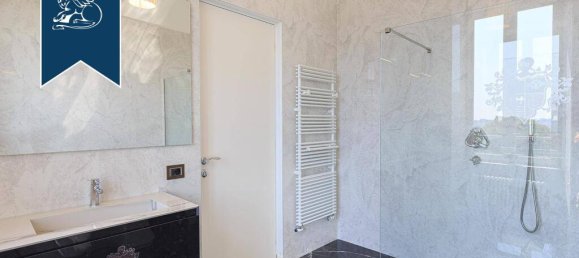 4 bedrooms Villa in Villa d'Adda, Italy No. 370931 32