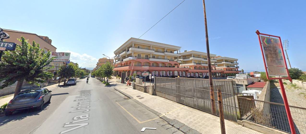 4 bedrooms Apartment in Barcellona Pozzo di Gotto, Italy No. 38248