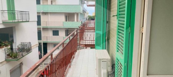 3غرفة شقة في Giovinazzo, Italy رقم 24952 4