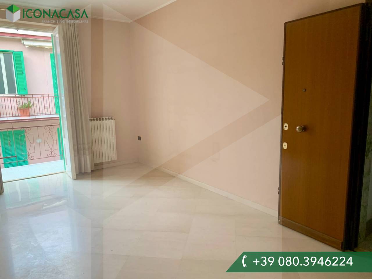 3غرفة شقة في Giovinazzo, Italy رقم 24952