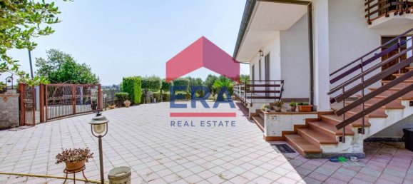 3 غرف نوم فيلا في Pomezia, Italy رقم 375448 11