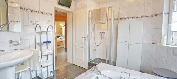 3 bedrooms House in Wesel, Germany No. 346391 13