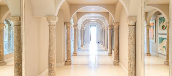 5 bedrooms Penthouse in Marbella, Spain No. 34173 12