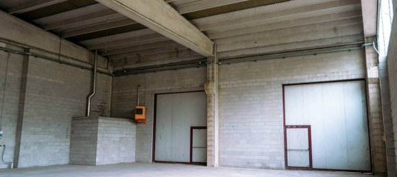 Almacén en Locate Varesino, Italy 670 m² No. 84450 10