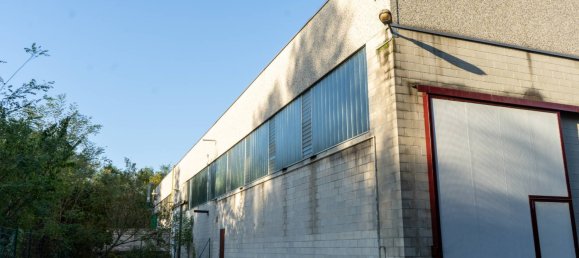 Almacén en Locate Varesino, Italy 670 m² No. 84450 19